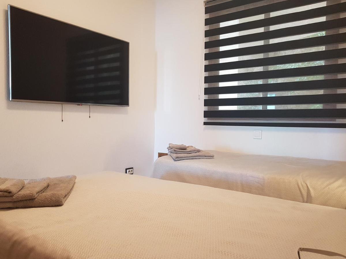Deluxe 3 Rooms74M2,2Air Condit 2Tv Seaview On Amadores,2 Heatpools, Parking, 600 Mb,Dishwasher,2Lift,,3 Beaches ปลายาเดลกูรา ภายนอก รูปภาพ
